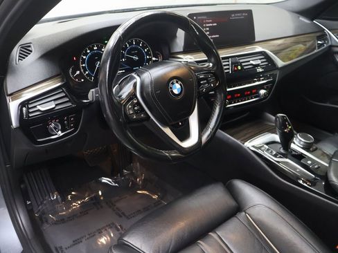 Used 2019 BMW 530i xDrive image 20