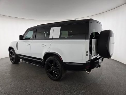 New 2026 Land Rover Defender 130 V8 AWD/4WD image 16