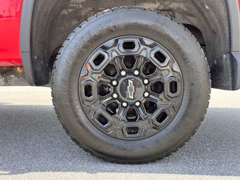 Used 2024 Chevrolet Silverado 2500 LT w/ Z71 Sport Edition image 23