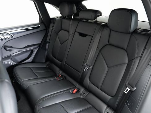 New 2025 Porsche Macan image 28