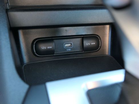 Used 2023 Kia Forte LXS image 22