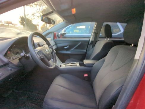 Used 2013 Toyota Venza LE w/ LE Convenience Pkg AWD/4WD image 6