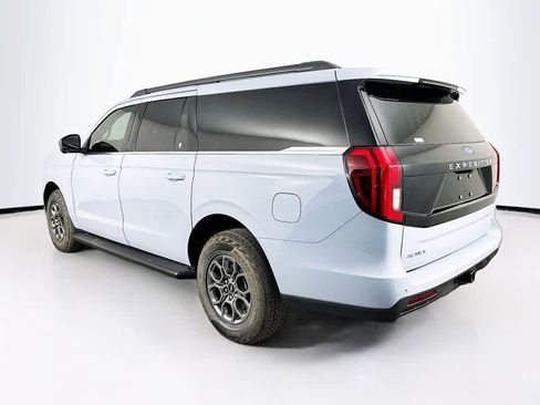 New 2026 Ford Expedition Max Active RWD image 4