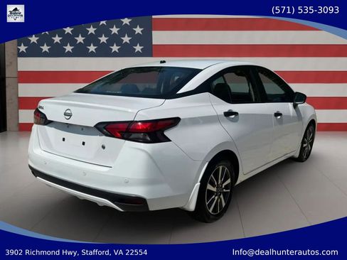 Used 2023 Nissan Versa S w/ S Plus Package FWD image 3