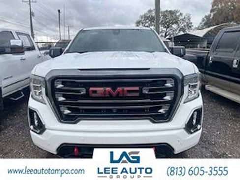 Used 2021 GMC Sierra 1500 AT4 w/ AT4 Premium Package image 3