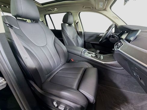 Used 2022 BMW X7 xDrive40i AWD/4WD image 30