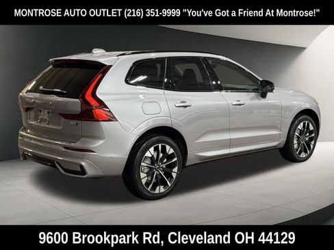 New 2026 Volvo XC60 B5 Plus w/ Protection Package Premier AWD/4WD image 5