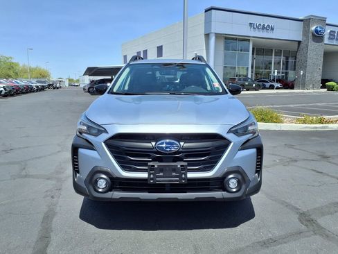 Used 2023 Subaru Outback Onyx Edition XT AWD/4WD image 9