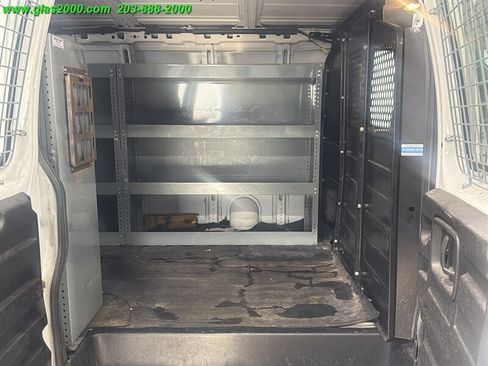 Used 2019 Chevrolet Express 2500 w/ Driver Convenience Package RWD image 9