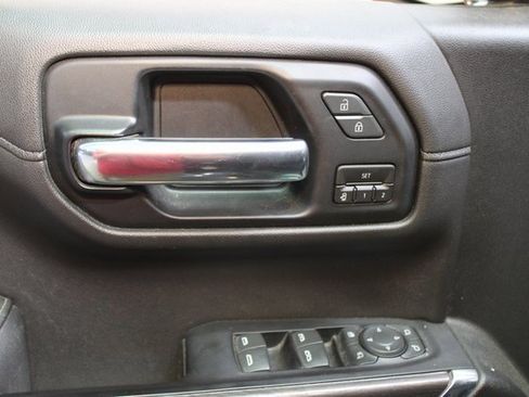 Used 2019 Chevrolet Silverado 1500 LTZ image 13