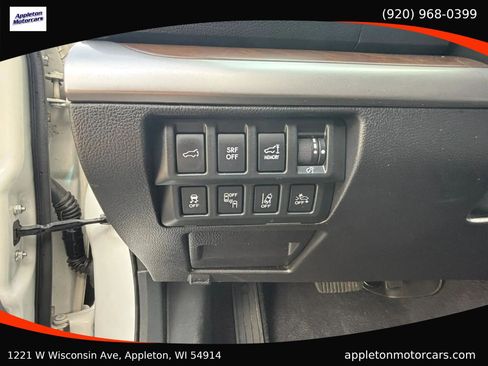 Used 2017 Subaru Outback 2.5i Limited AWD/4WD image 25