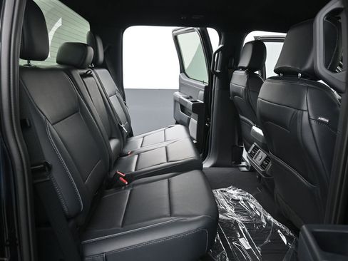 New 2026 Ford F150 Lariat w/ FX4 Off-Road Package image 12