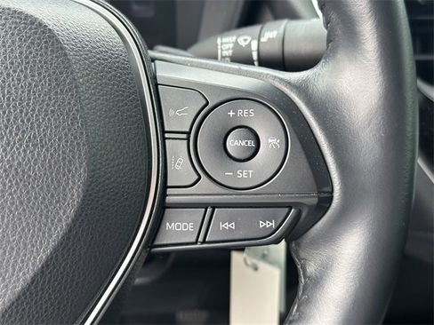 Used 2022 Toyota Corolla SE image 26