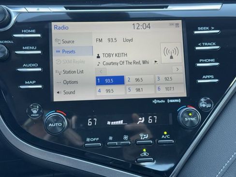Used 2020 Toyota Camry XSE AWD/4WD image 23