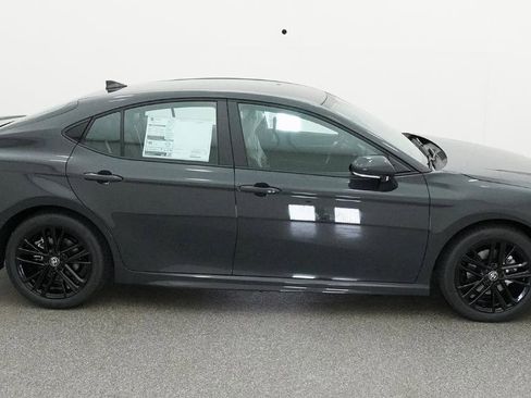 New 2026 Toyota Camry SE image 18