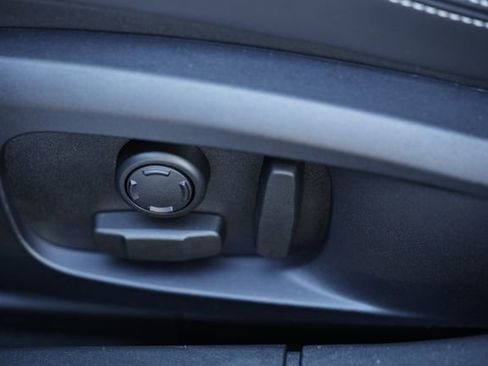 New 2024 Jaguar XF R-Dynamic SE image 33