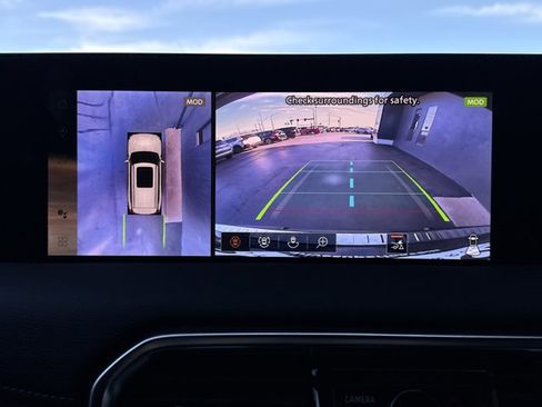 New 2026 Nissan Armada SL w/ Captain's Chari Seat Package image 10