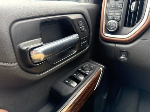 Used 2022 Chevrolet Silverado 2500 High Country w/ Safety Package II AWD/4WD image 27