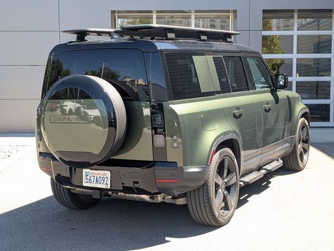 Certified 2026 Land Rover Defender 110 S AWD/4WD image 7