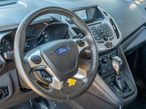 Used 2017 Ford Transit Connect XLT image 24
