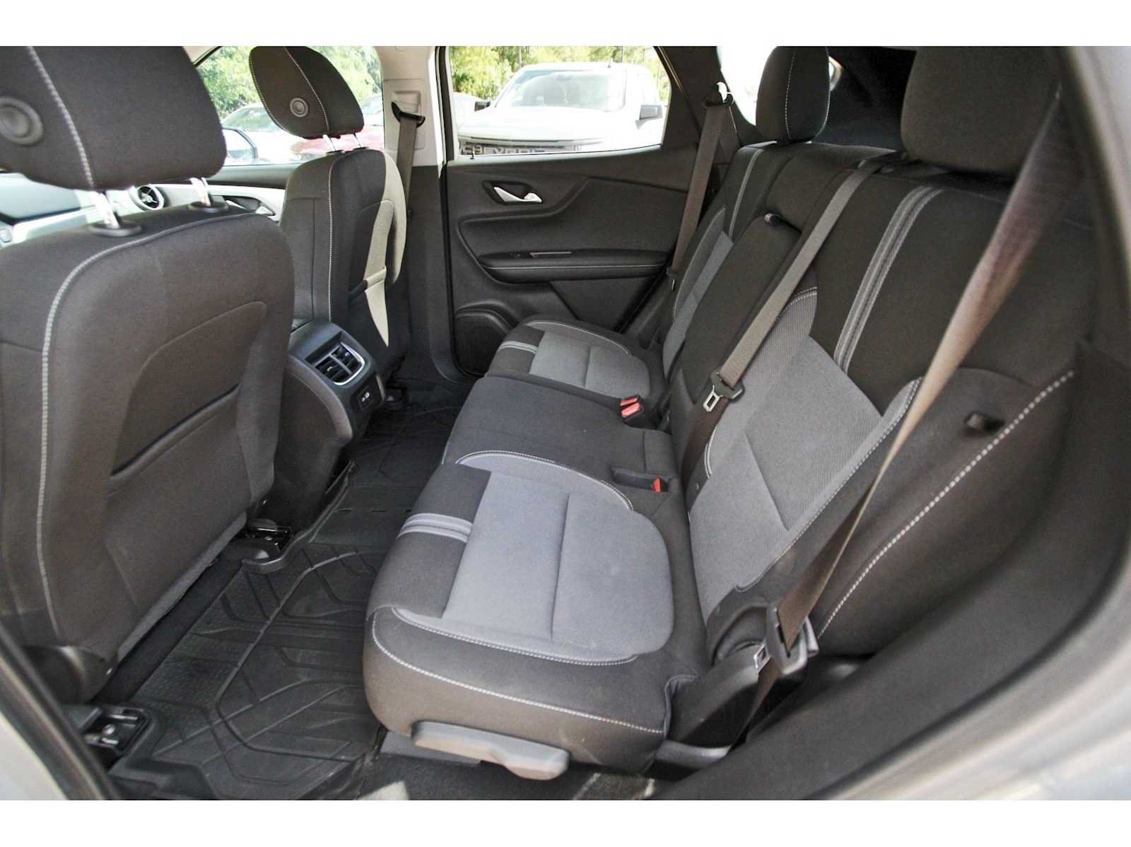 Used 2024 Chevrolet Blazer LT w/ Redline Edition FWD image 11