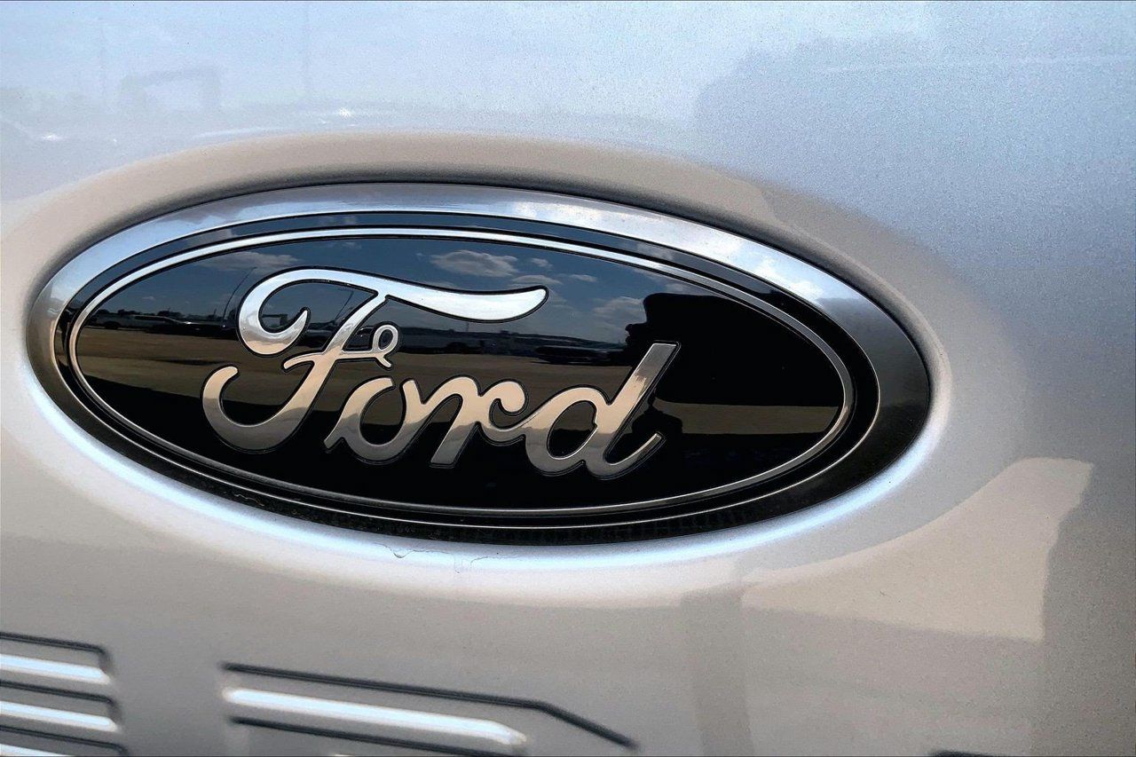 Used 2024 Ford F250 Lariat w/ Lariat Ultimate Package AWD/4WD image 31