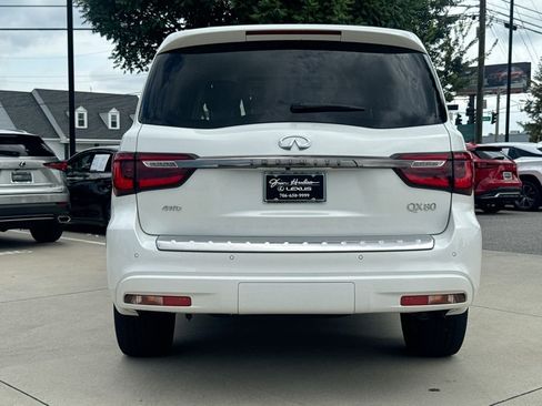 Used 2023 INFINITI QX80 Premium Select w/ Cargo Package AWD/4WD image 7