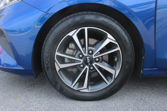 Used 2024 Kia Forte LXS FWD image 31