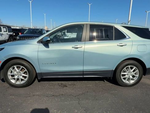 Used 2022 Chevrolet Equinox LT FWD image 5