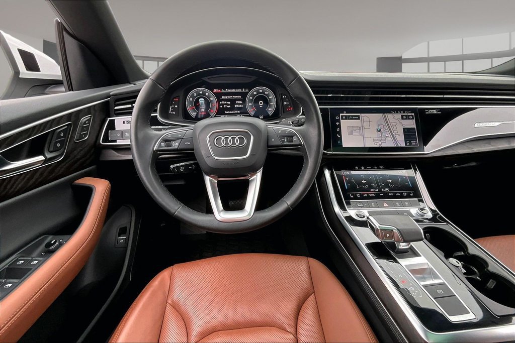 Used 2023 Audi Q8 Premium Plus AWD/4WD image 5