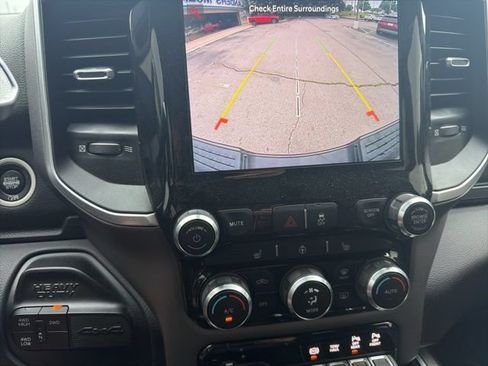Used 2022 RAM 2500 Big Horn w/ Level A Equipment Group AWD/4WD image 16