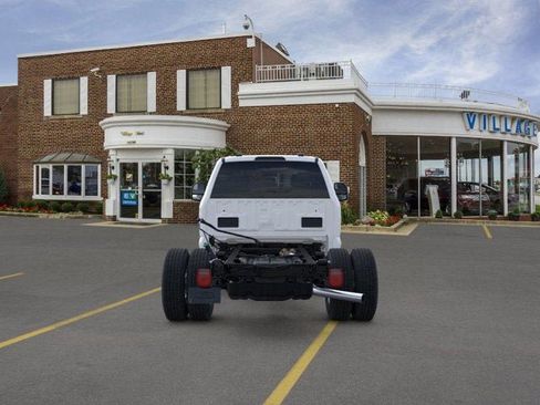 New 2025 Ford F350 XLT w/ XLT Value Package image 14