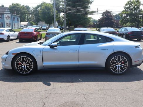 Used 2021 Porsche Taycan 4S AWD/4WD image 9