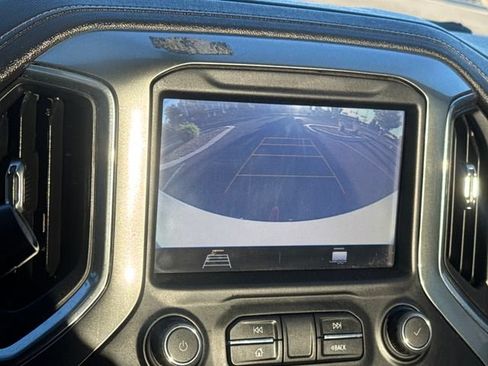 Used 2021 Chevrolet Silverado 1500 LT AWD/4WD image 20