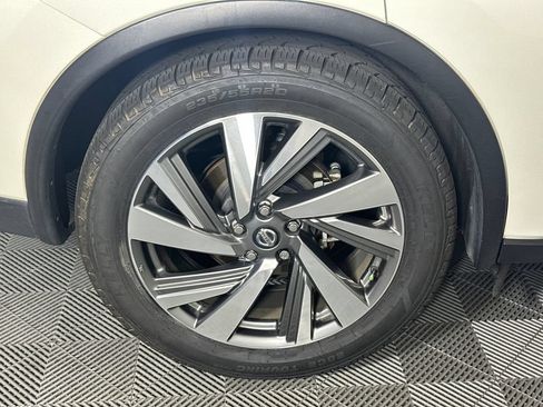Used 2020 Nissan Murano SL w/ Moonroof Package FWD image 17
