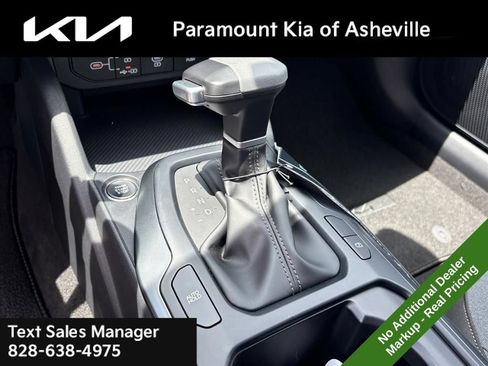 New 2026 Kia K4 FWD image 27