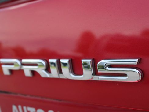 Used 2013 Toyota Prius Three FWD image 6