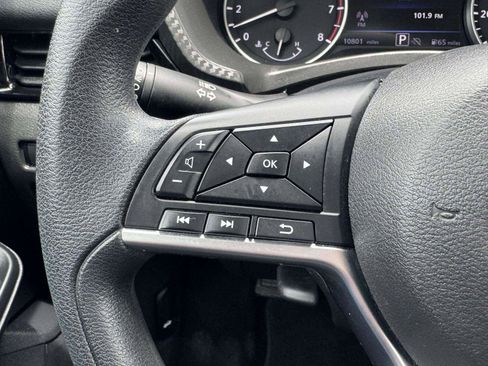 Used 2024 Nissan Sentra SV FWD image 25