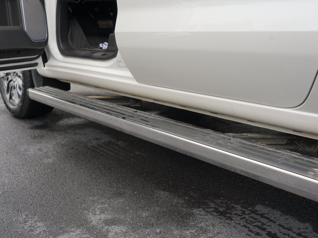 Certified 2024 GMC Sierra 1500 Denali Ultimate AWD/4WD image 42