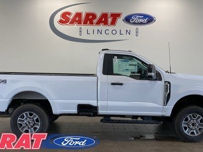New 2025 Ford F350 XLT w/ FX4 Off-Road Package