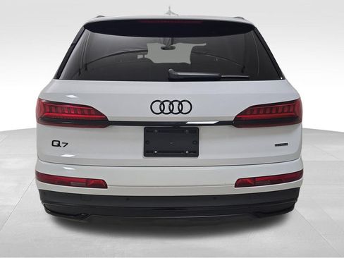 Used 2022 Audi Q7 3.0T Premium Plus w/ Premium Plus Package AWD/4WD image 8