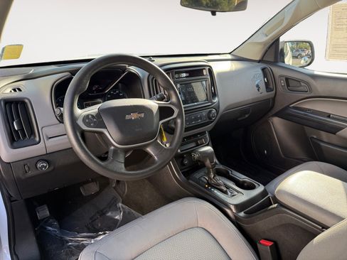 Used 2017 Chevrolet Colorado W/T w/ WT Convenience Package image 15