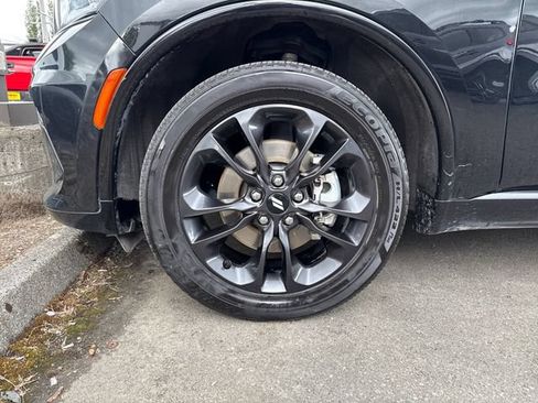 Used 2025 Dodge Durango GT AWD/4WD image 19