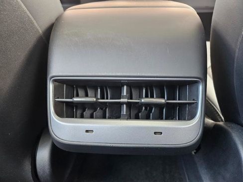 Used 2023 Tesla Model 3 Standard Range image 58