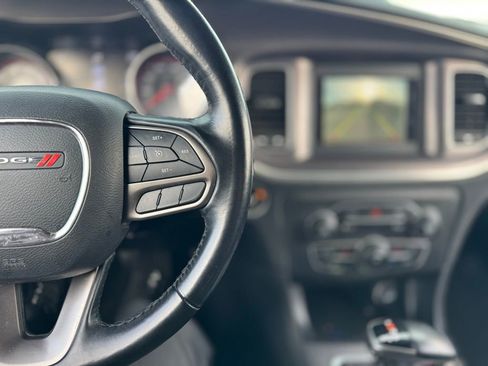 Used 2021 Dodge Charger SXT w/ Leather Interior Group image 8