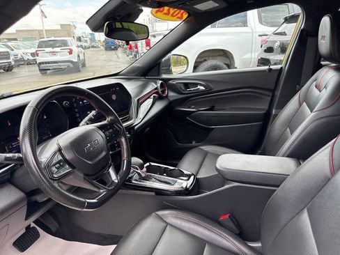 Used 2024 Chevrolet Trax RS w/ Driver Confidence Package FWD image 10