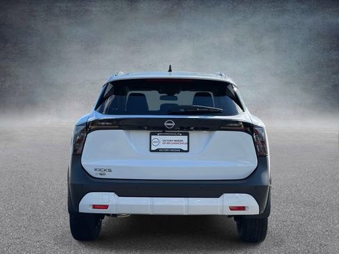 New 2026 Nissan Kicks SV image 3