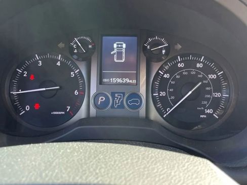Used 2011 Lexus GX 460 AWD/4WD image 8