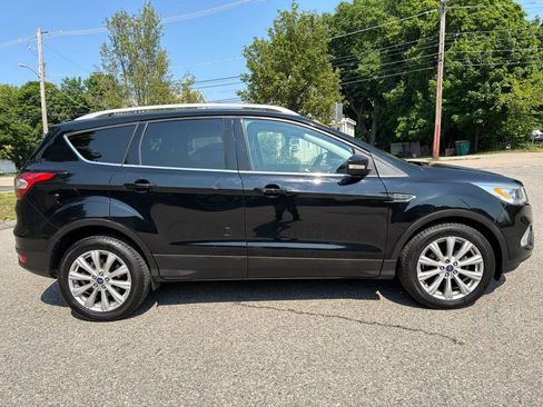 Used 2017 Ford Escape Titanium FWD image 7