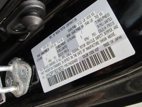 Used 2011 MAZDA MX-5 Miata Grand Touring w/ Premium Pkg image 34